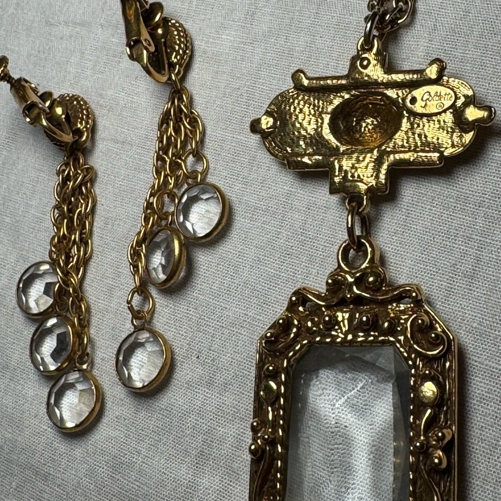 Vintage Goldette Glass Necklace & Earrings – Victorian Elegance - Picture 10 of 14